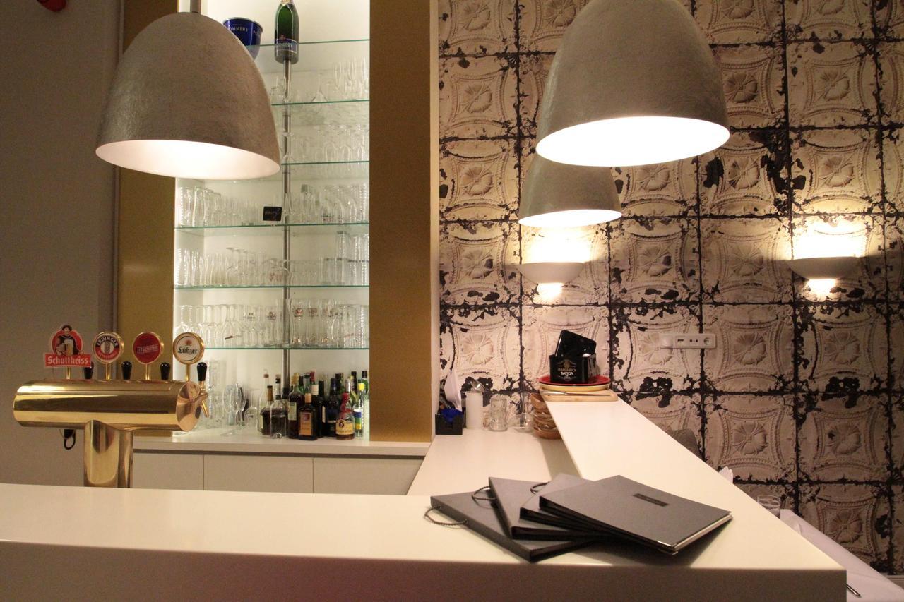 Hotel Am Molkenmarkt Brandenburg  ภายนอก รูปภาพ