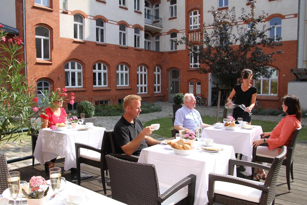 Hotel Am Molkenmarkt Brandenburg  ภายนอก รูปภาพ