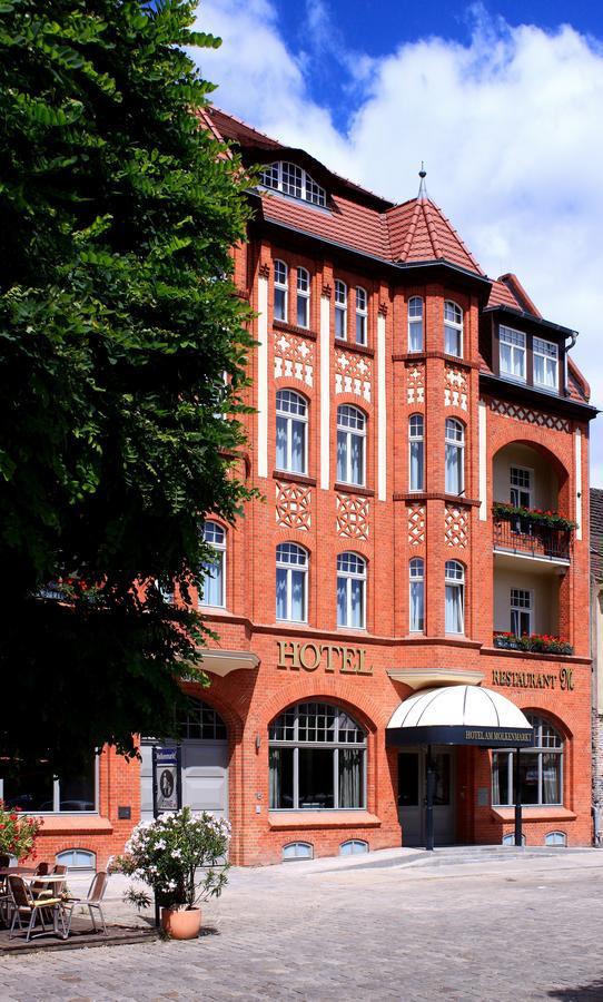 Hotel Am Molkenmarkt Brandenburg  ภายนอก รูปภาพ