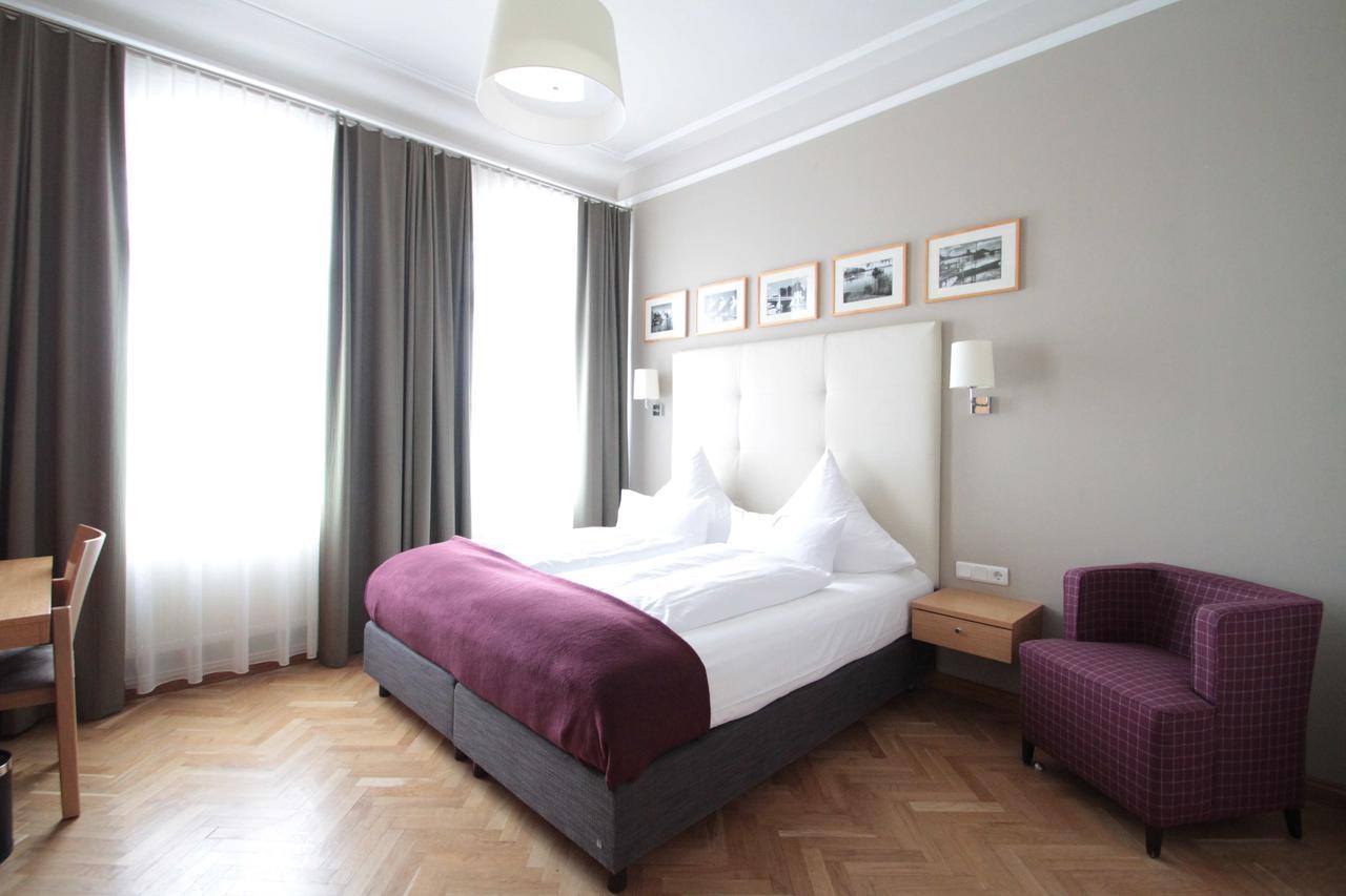Hotel Am Molkenmarkt Brandenburg  ภายนอก รูปภาพ