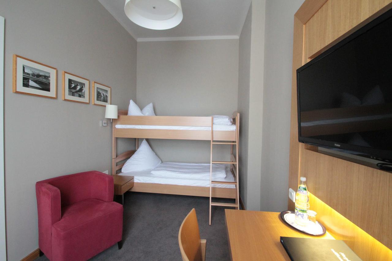Hotel Am Molkenmarkt Brandenburg  ภายนอก รูปภาพ