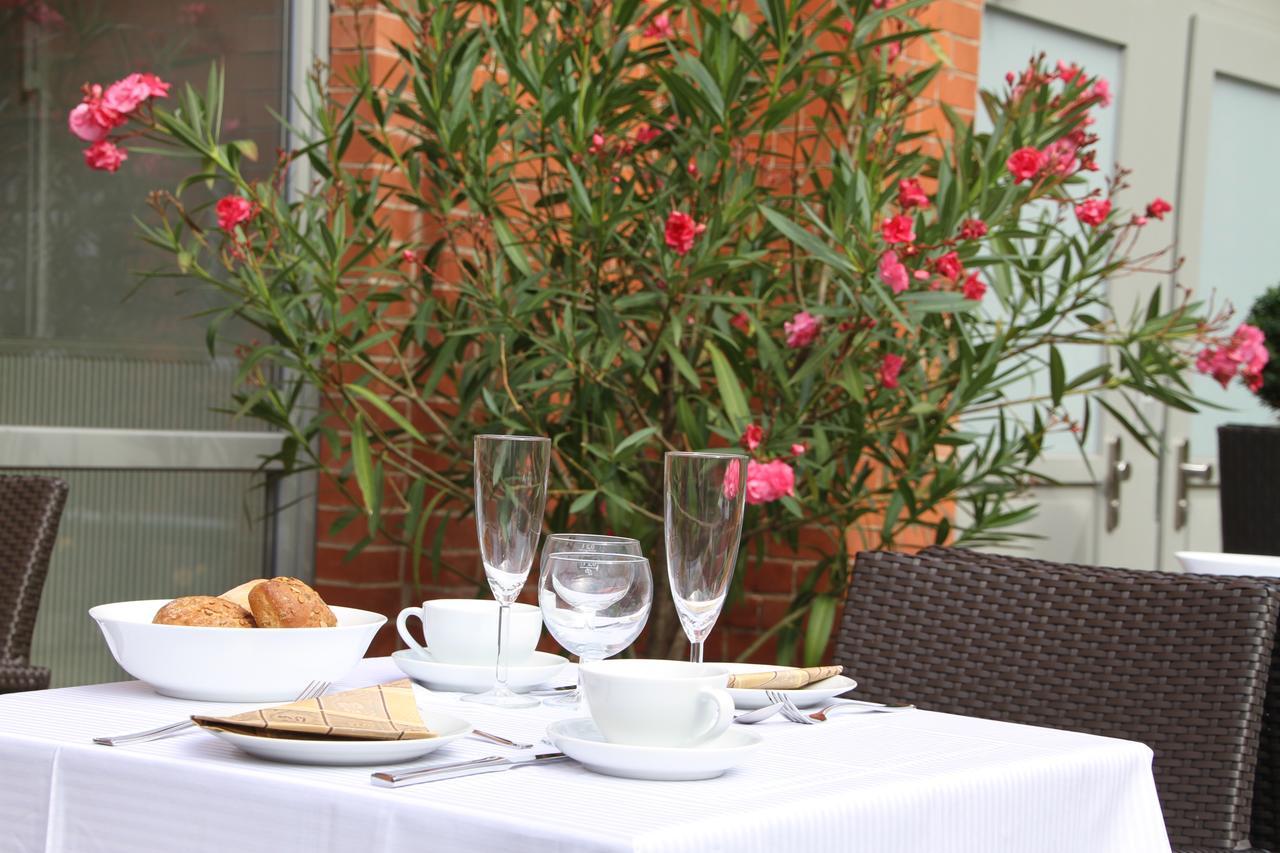 Hotel Am Molkenmarkt Brandenburg  ภายนอก รูปภาพ