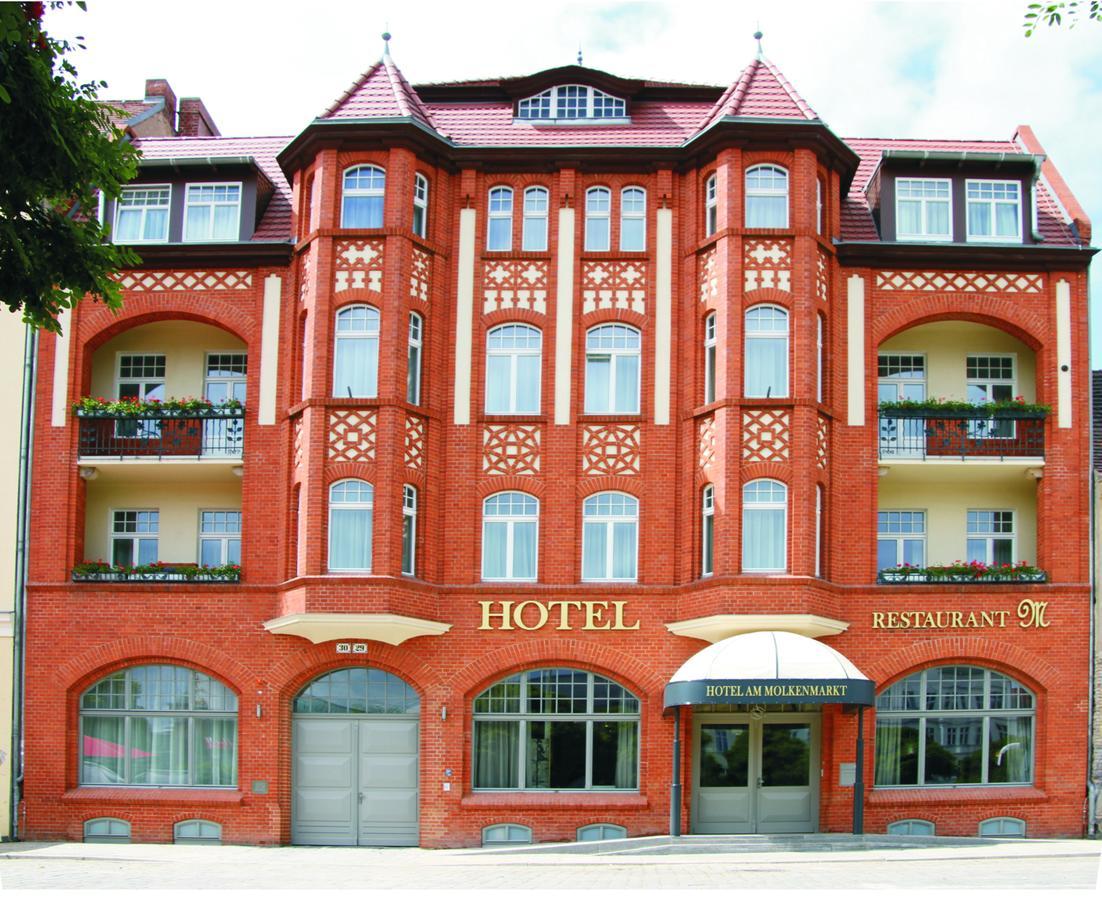 Hotel Am Molkenmarkt Brandenburg  ภายนอก รูปภาพ